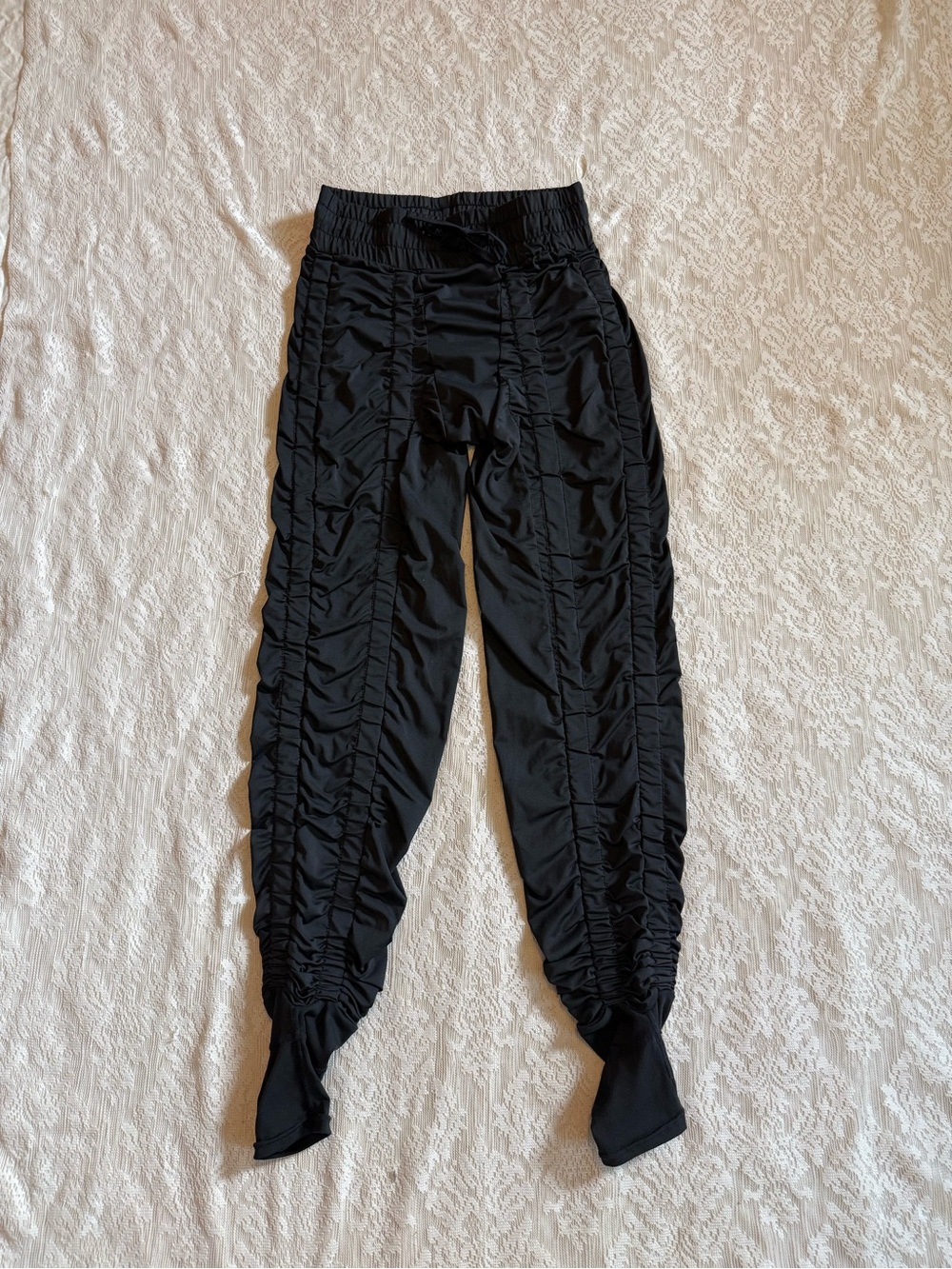 Agogie 40+ wearable resistance band leggings